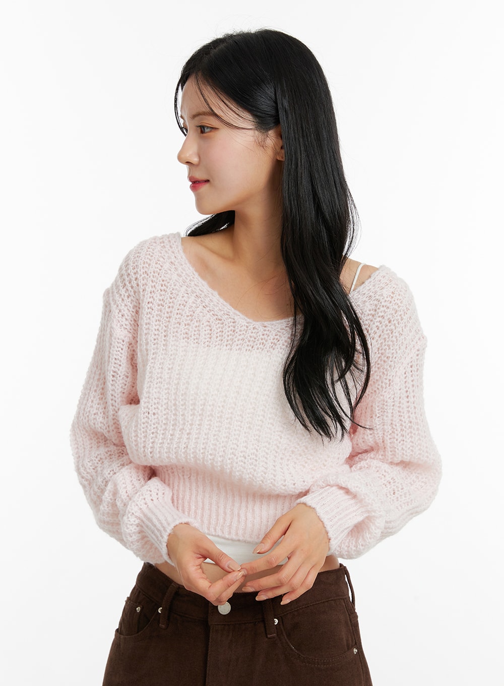 v-neck-crop-open-body-sweater-on320 / Pink
