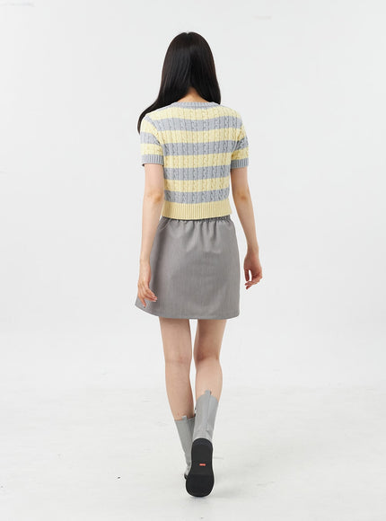 stripe-button-sweater-ou308