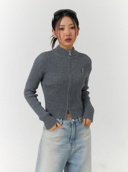 turtle-neck-knit-zip-up-sweater-cf405