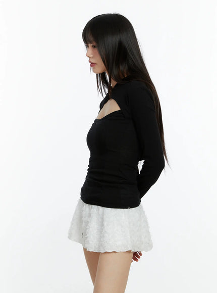 cut-out-hooded-long-sleeve-tee-cf510