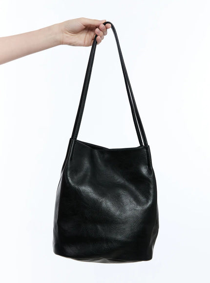faux-leather-classic-shoulder-bag-cu513