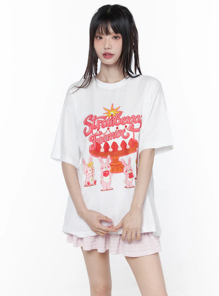 oversized-strawberry-graphic-tee-cu519