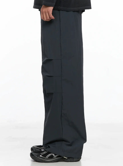 mens-parachute-pants-ig529