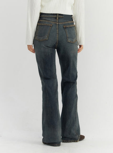 wash-bootcut-jeans-co306