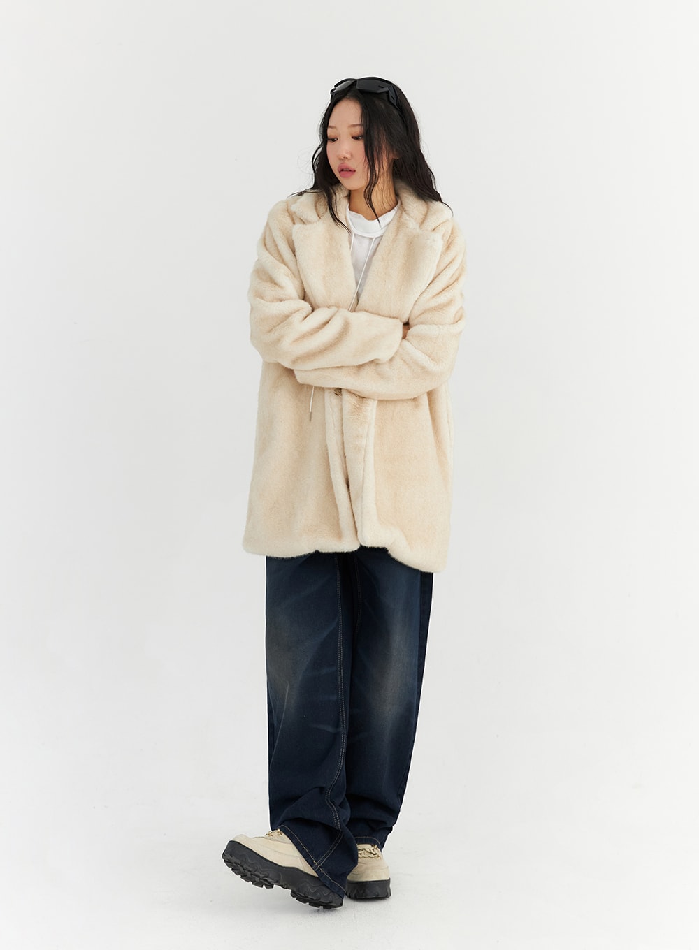 long-sleeve-faux-fur-jacket-cn303