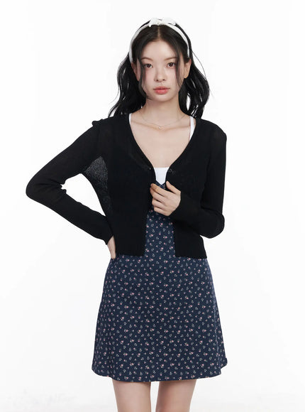 sheer-two-button-cardigan-ca509 / Black