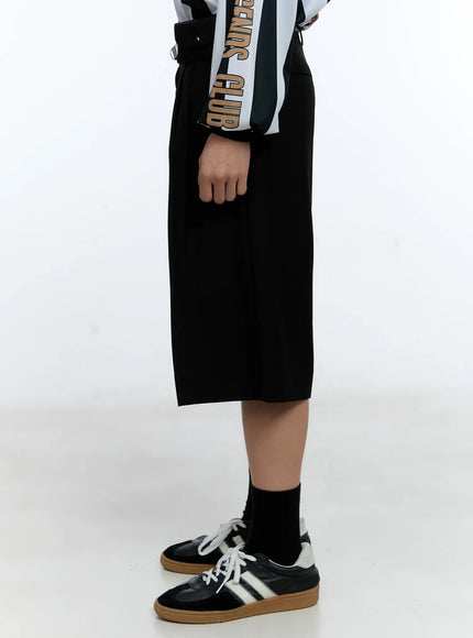 mens-classic-pleated-bermuda-shorts-ig519