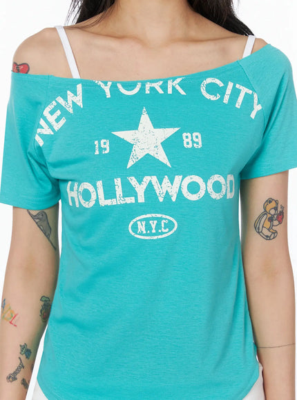 off-shoulder-graphic-tee-iu509