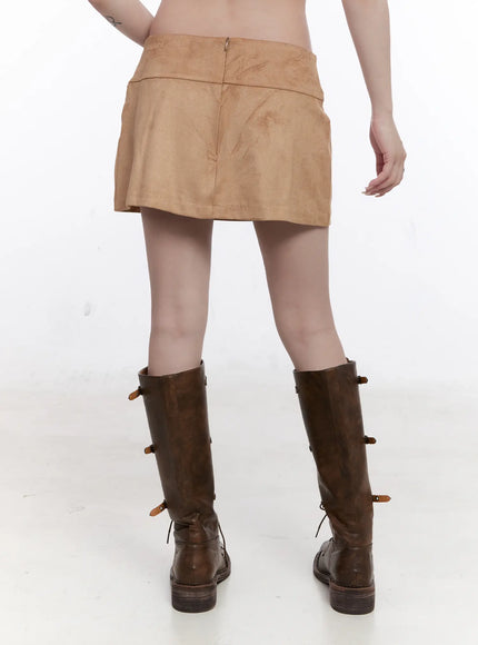 chic-suede-mini-skirt-co501