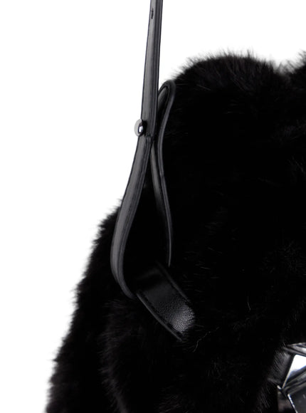 faux-fur-buckle-crossbody-bag-cd501