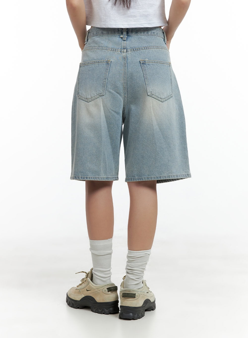 Light Washed Jorts CL417 in light blue, straight back view waist-down on model, wide-fit cotton denim shorts with dual back pockets and washed finish, knee-length hem.