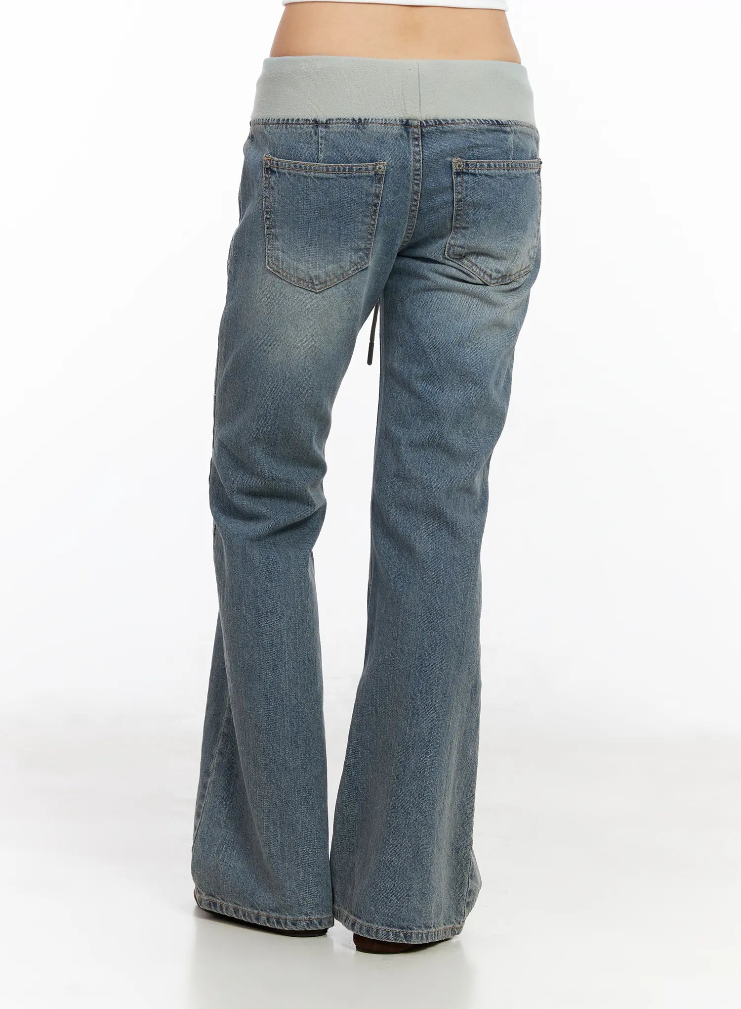 indigo-bootcut-sweat-jeans-cm517