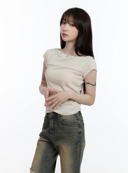 eyelet-short-sleeve-tee-ca503