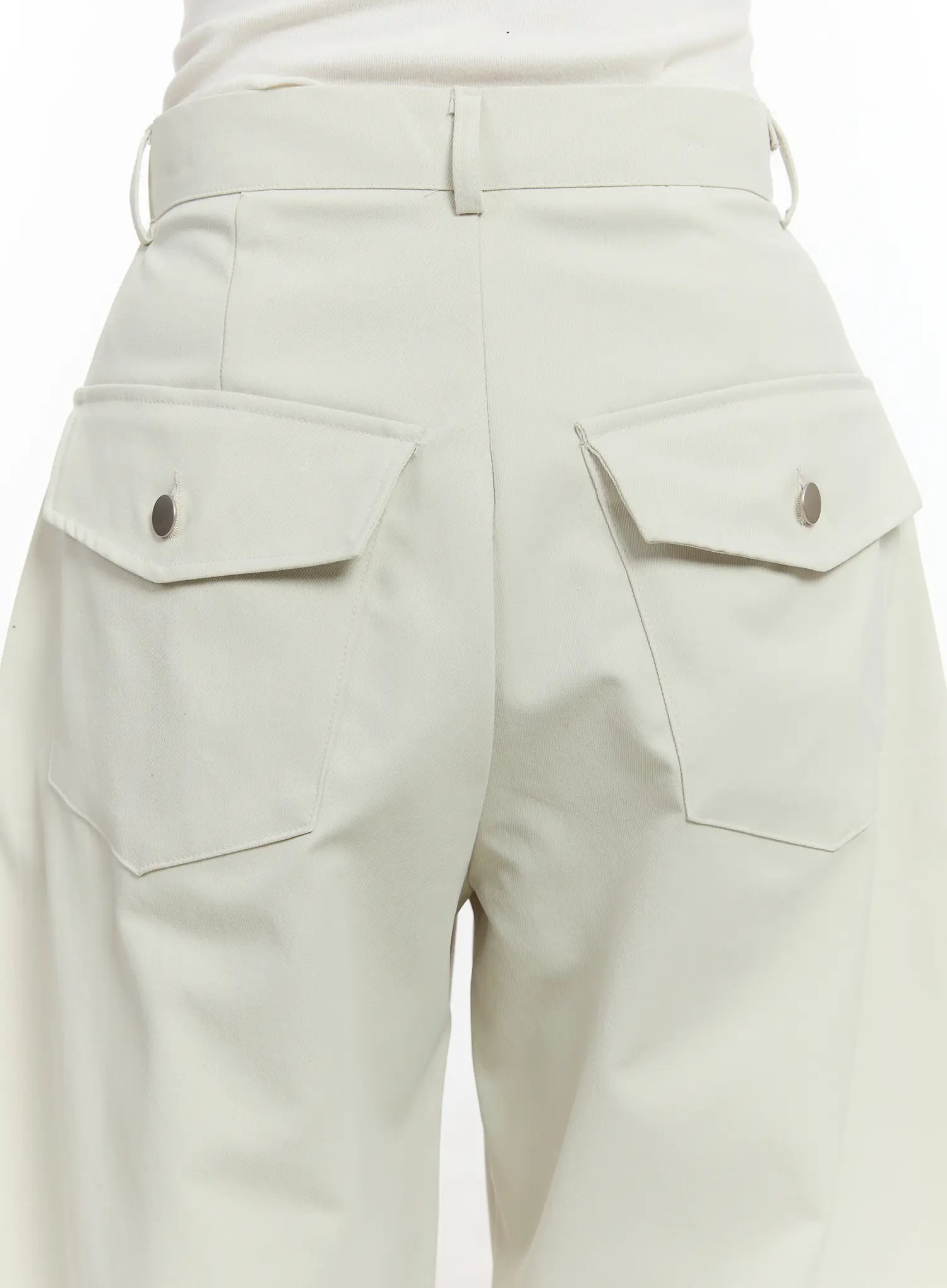 curved-pocket-wide-leg-pants-cm510