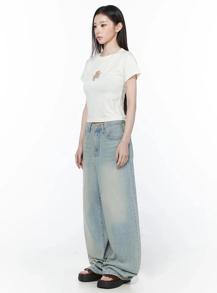 zion-light-wash-wide-leg-jeans-iy514
