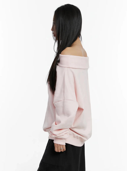 off-shoulder-graphic-sweatshirt-id525