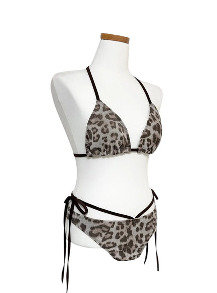 chic-leopard-print-bikini-set-iy514