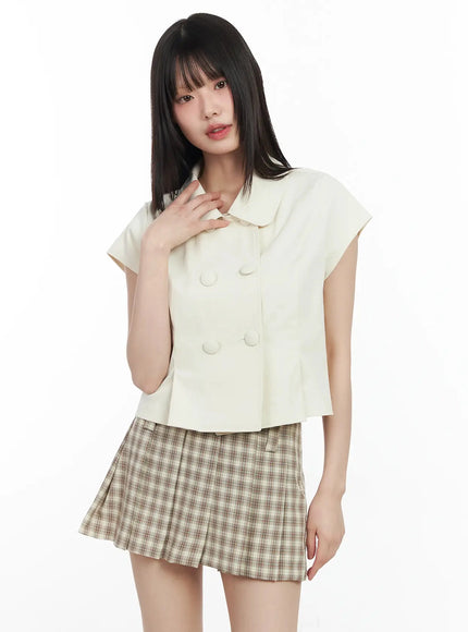 cute-button-detail-cropped-jacket-im530