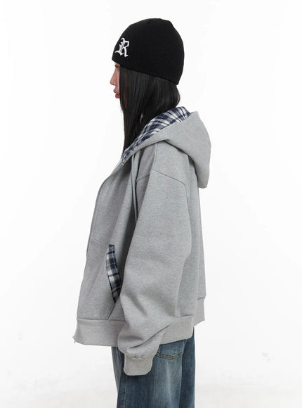 checkered-detail-zip-up-hoodie-cn528