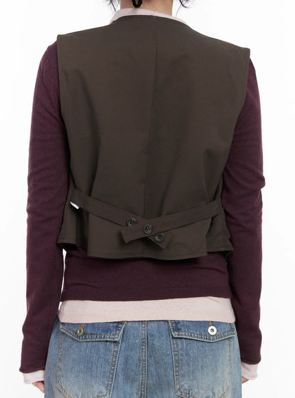 classic-buttoned-reversible-vest-cn514