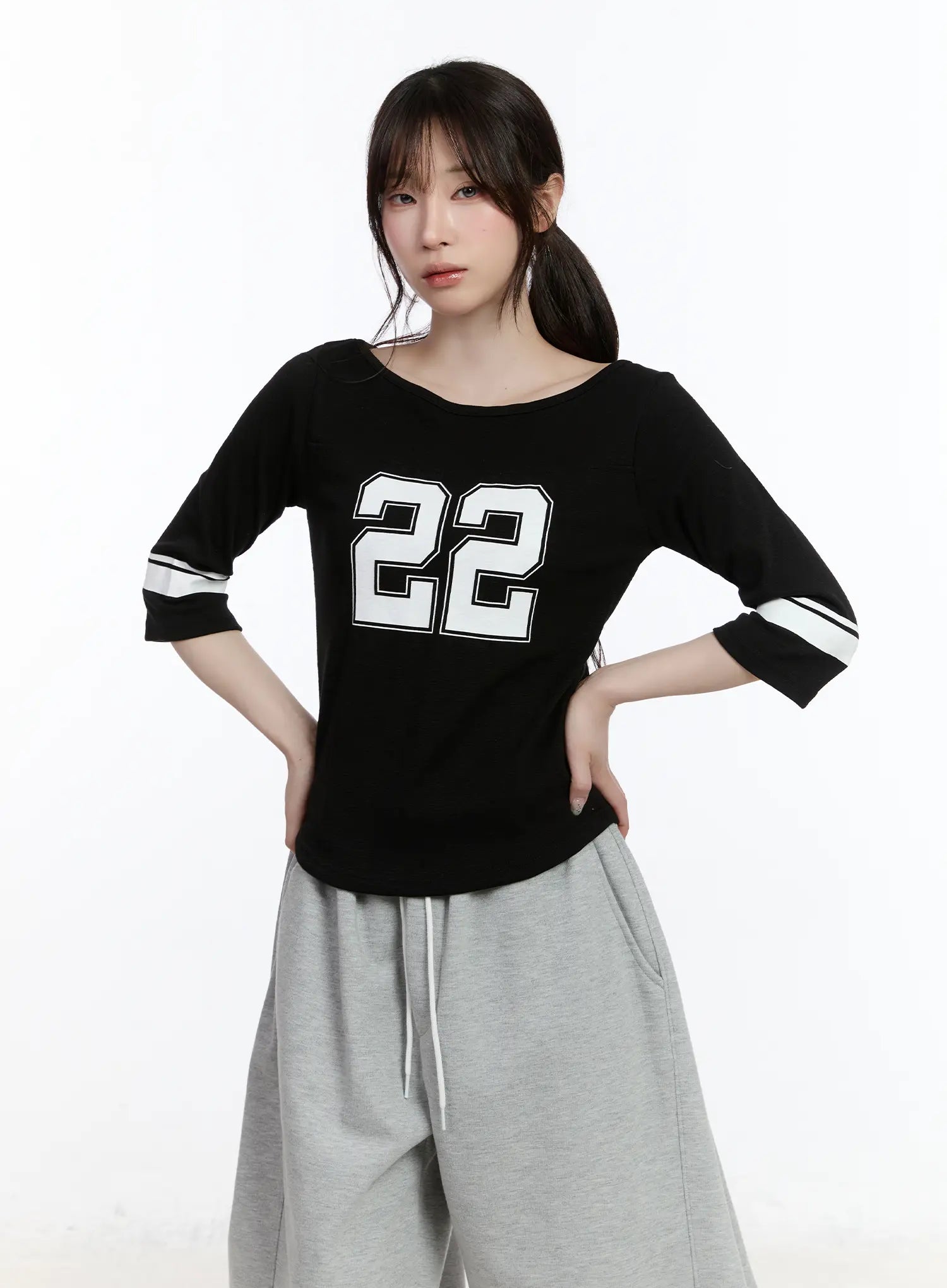 casual-numeric-print-boatneck-top-ca503