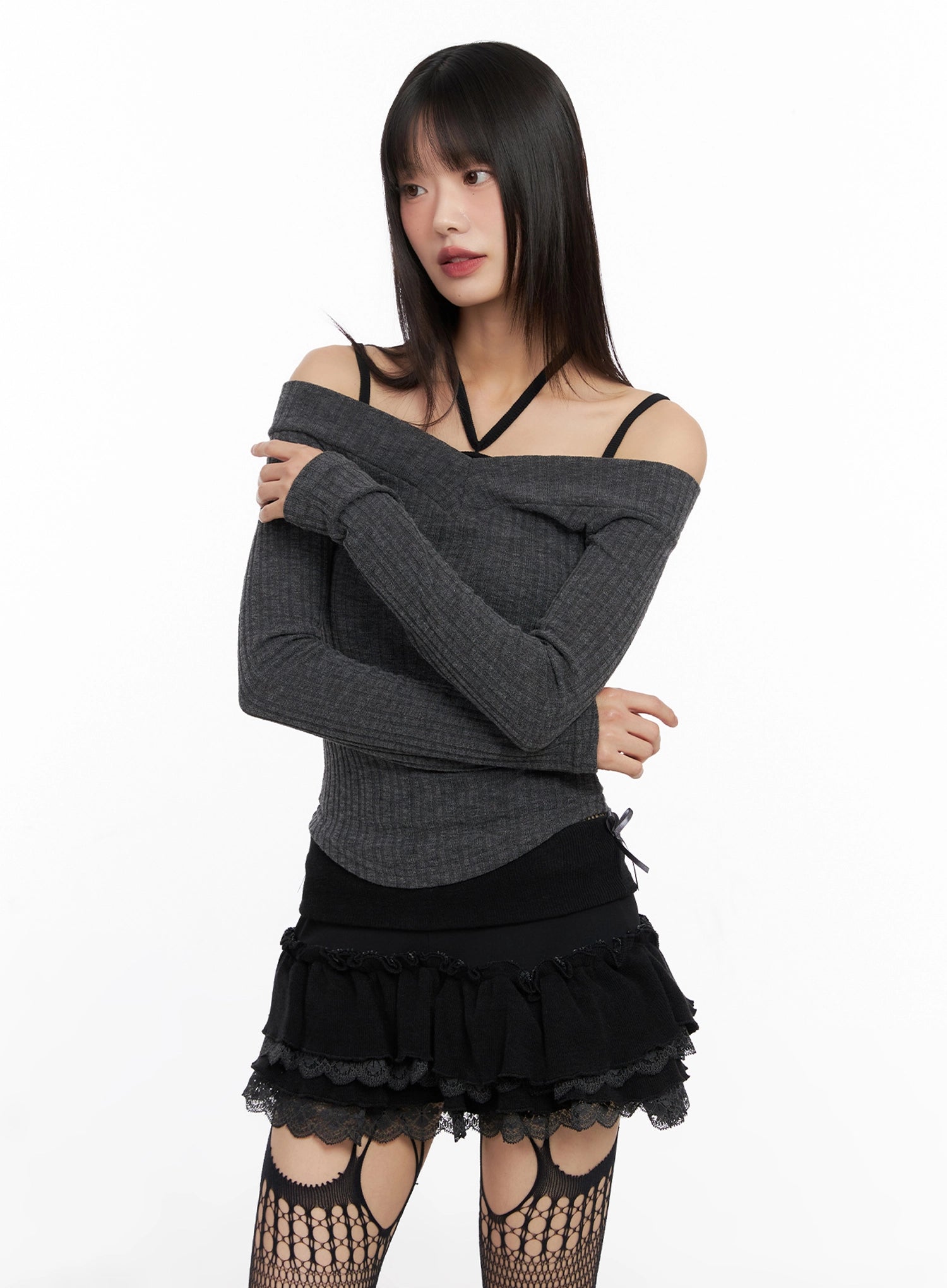 off-shoulder-v-neck-top-in503