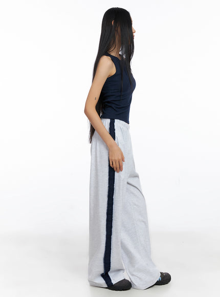 relaxed-fit-denim-stripe-sweatpants-co517