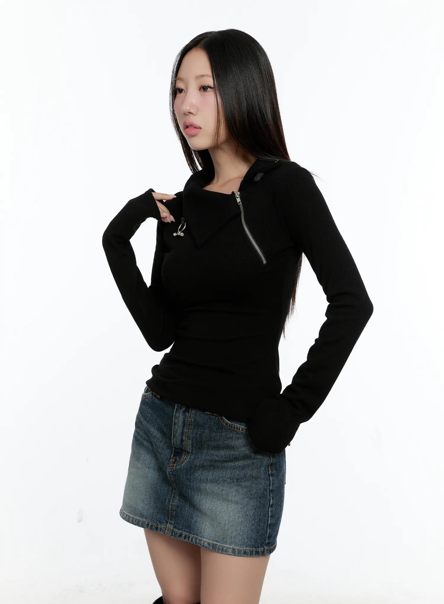 zipper-detail-rib-knit-long-sleeve-cs517