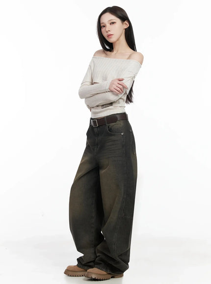 graphic-off-shoulder-long-sleeve-top-ij528