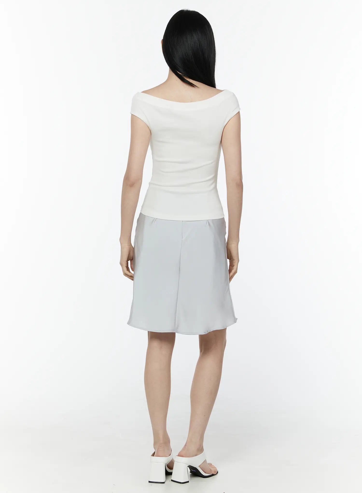 satin-midi-skirt-iu505