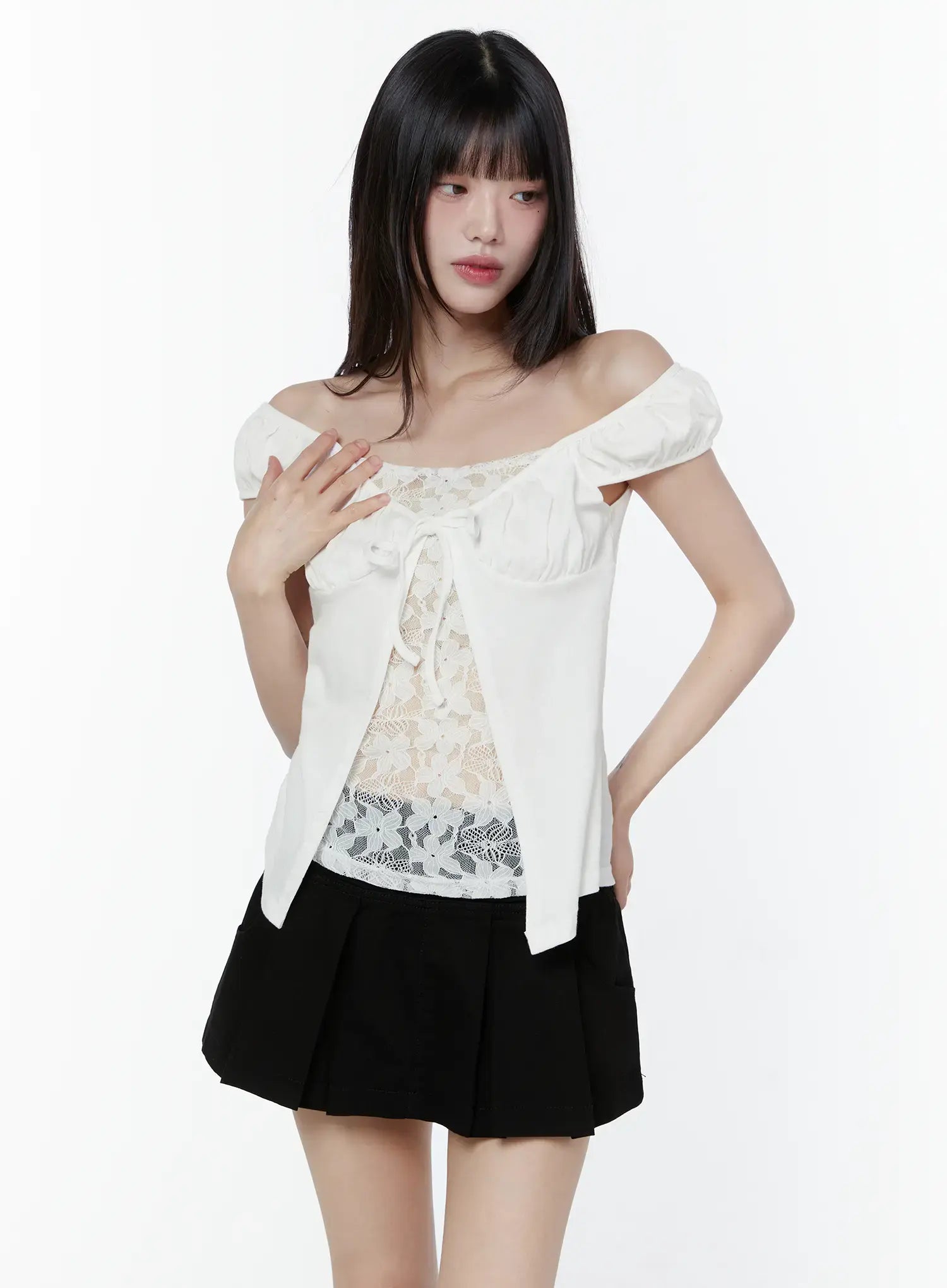 layered-lace-puff-sleeve-tee-cu505 / White