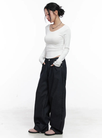 asymmetrical-crop-long-sleeve-top-cn514