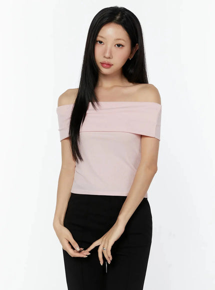 soft-ribbed-off-shoulder-top-iu522