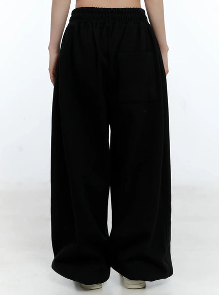 wide-leg-relaxed-fit-track-pants-cl530