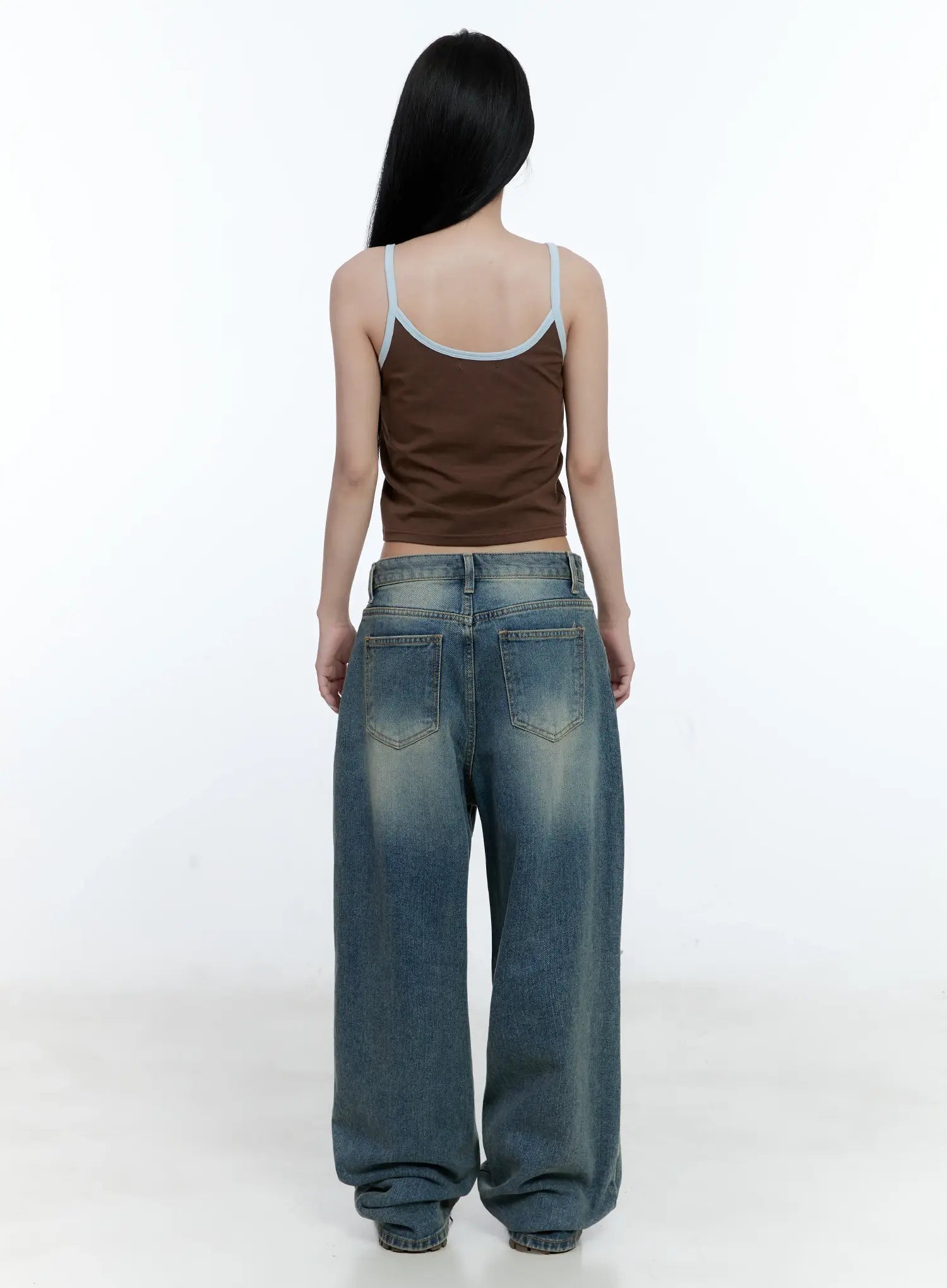 contrast-graphic-tank-top-cg501