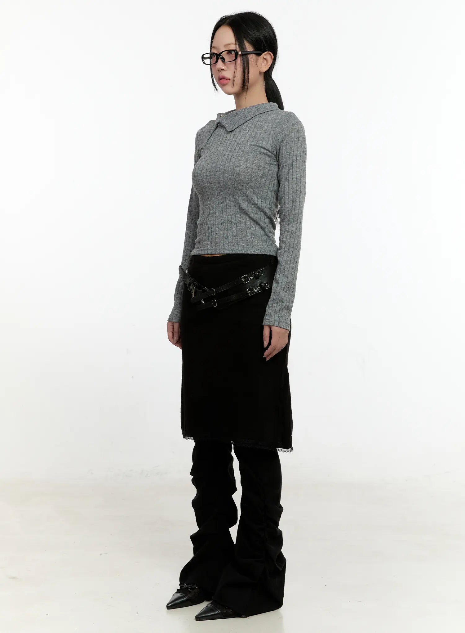 mono-asymmetric-snap-turtleneck-top-cn505