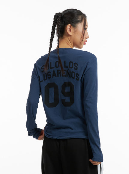 graphic-long-sleeve-top-im405