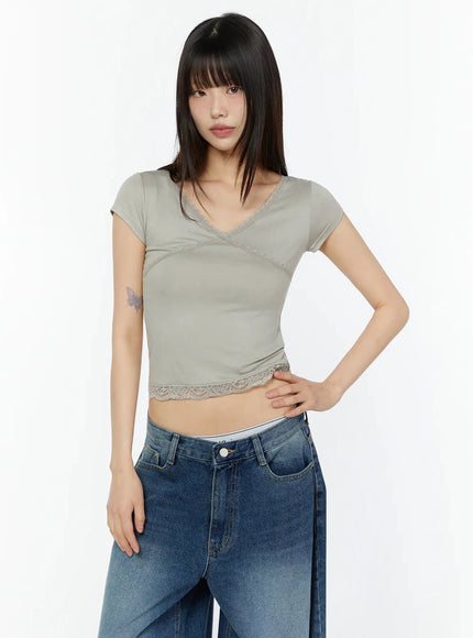 lace-trim-layered-crop-tee-iu518