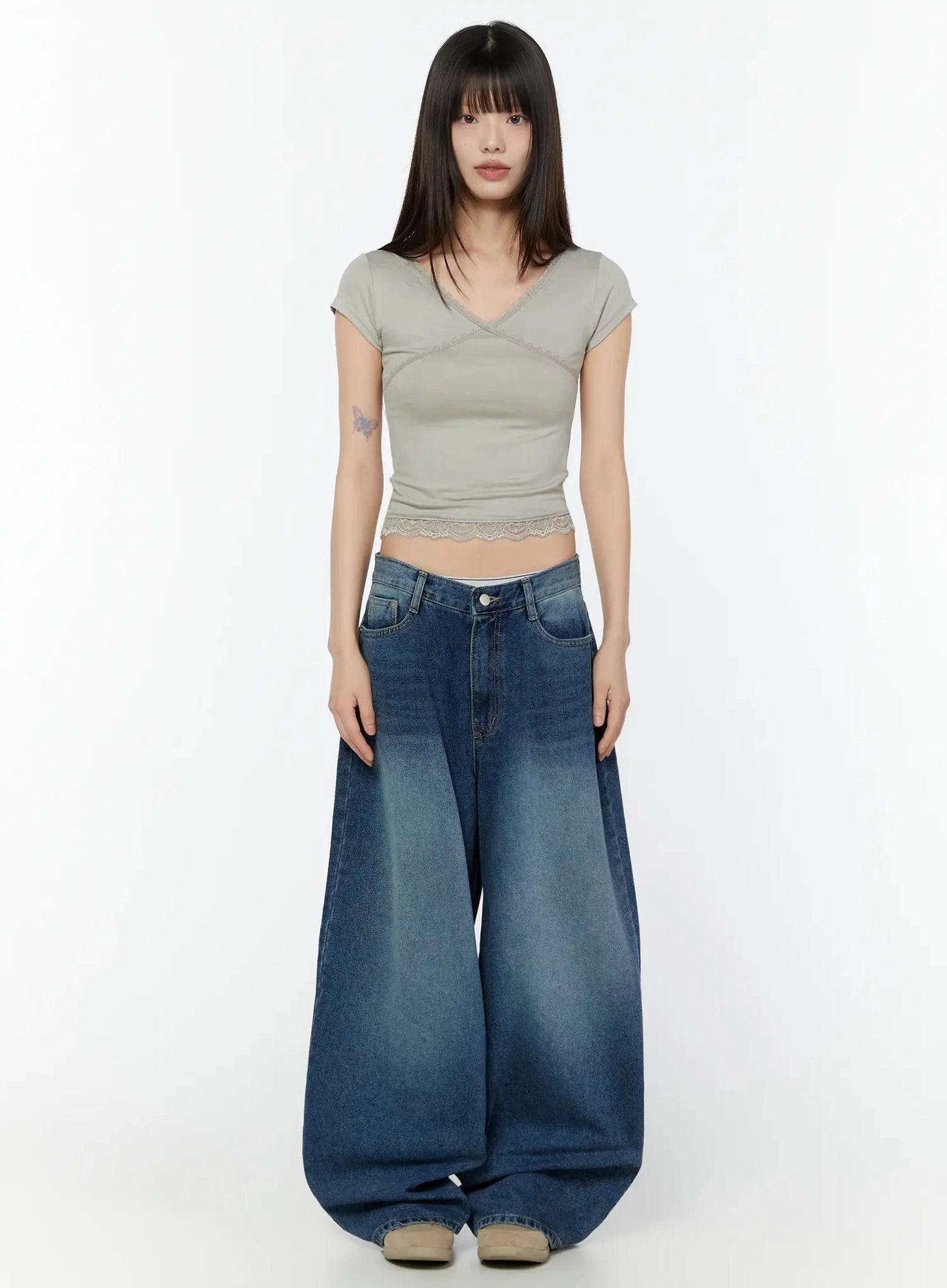 minseo-wide-leg-washed-jeans-iu518