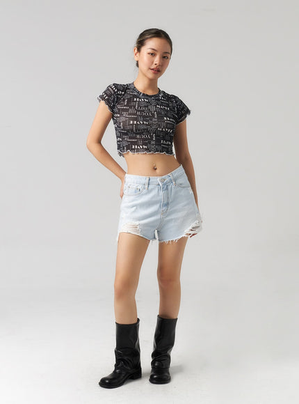 ripped-light-denim-shorts-cl303