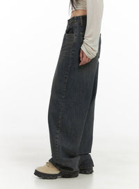 sue-strap-belted-washed-baggy-jeans-cg430