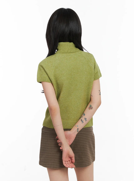 short-sleeve-turtleneck-knit-top-cd509