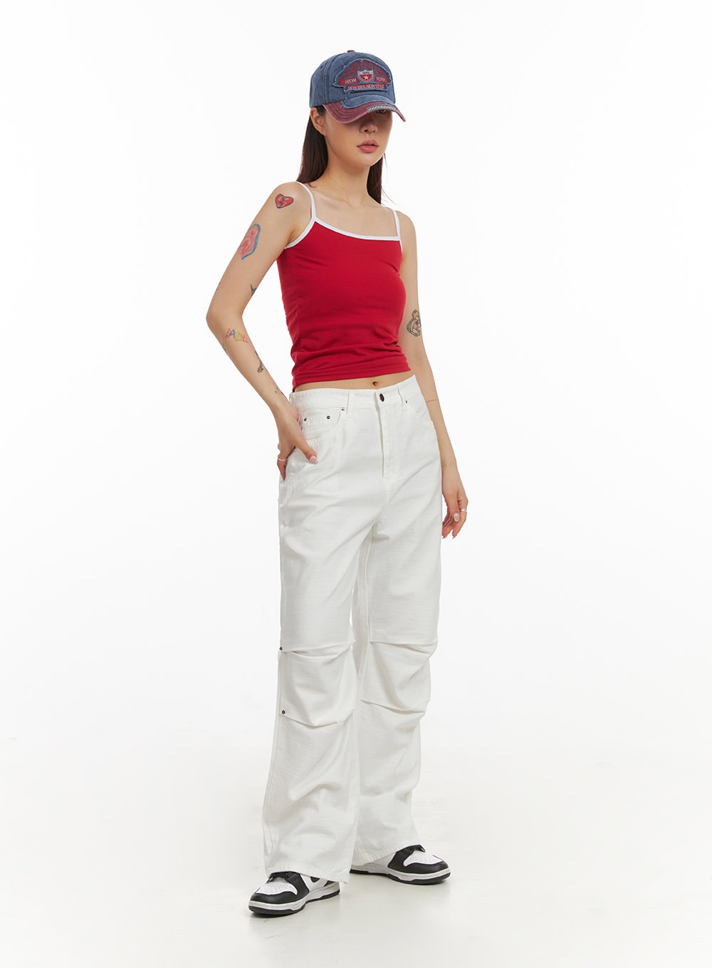 pintuck-straight-leg-pants-iy410