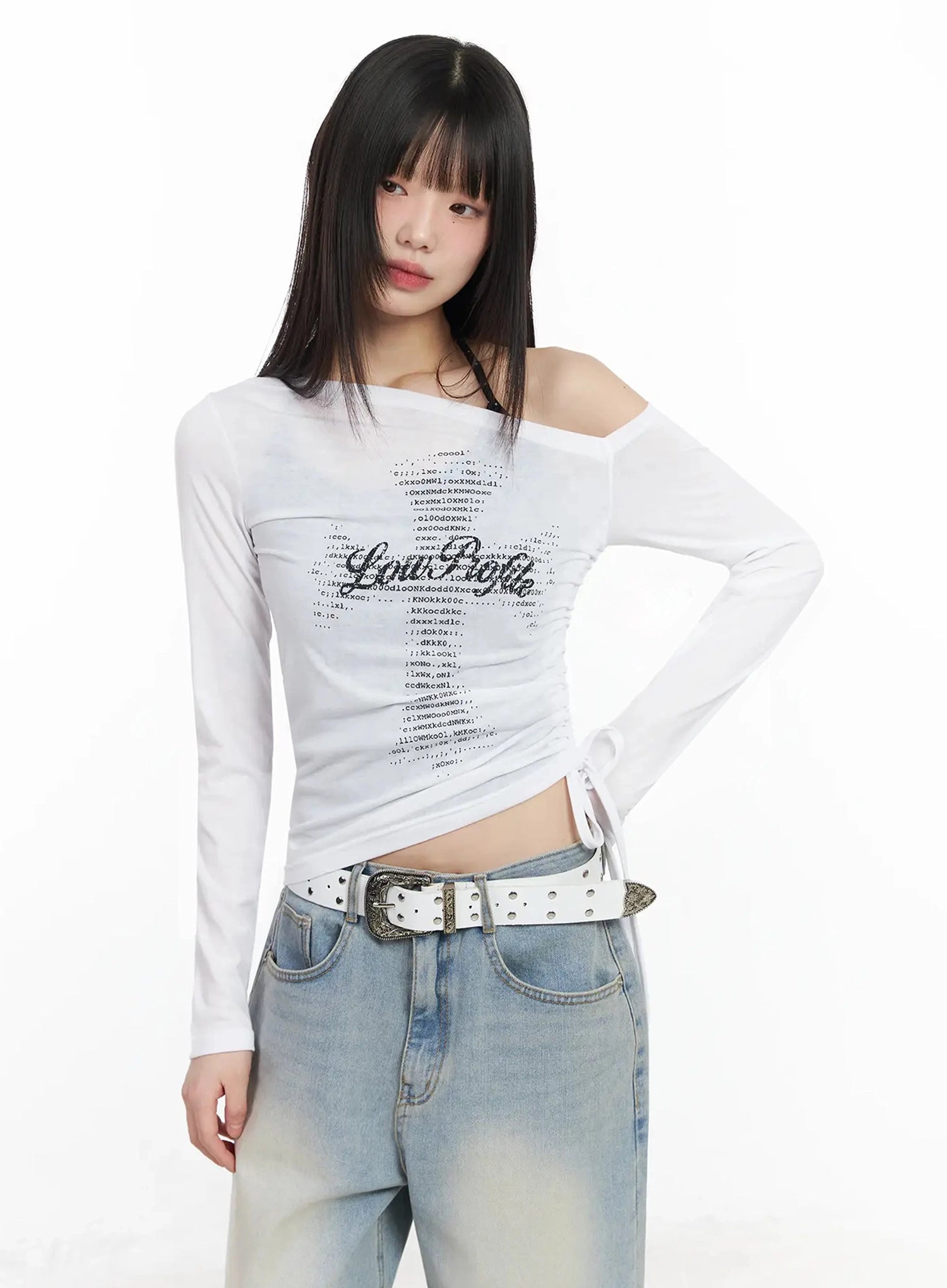 off-shoulder-graphic-crop-top-im523