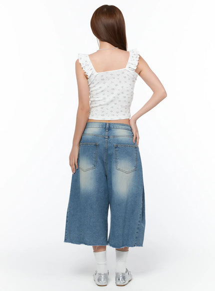 side-pintuck-washed-bermuda-shorts-ca514