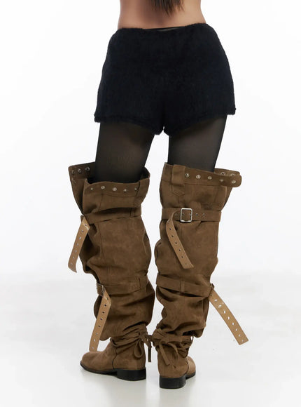 studded-textured-shorts-cj514