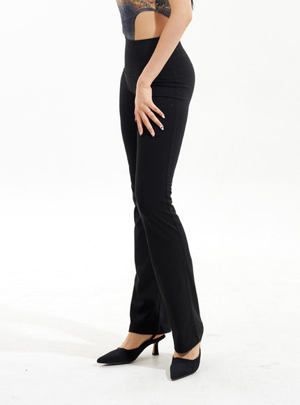 slim-fit-bootcut-pants-iu308