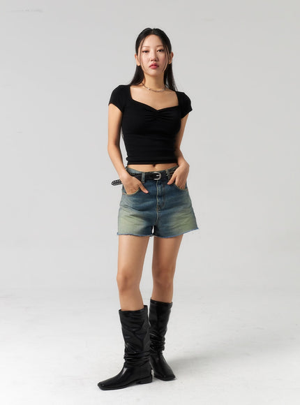 mid-wash-denim-shorts-cu327