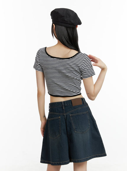 stripe-buttoned-crop-top-cl403