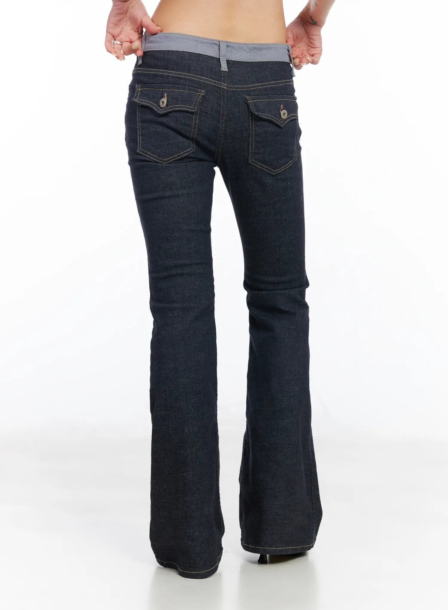 indy-stylish-bootcut-jeans-cm516
